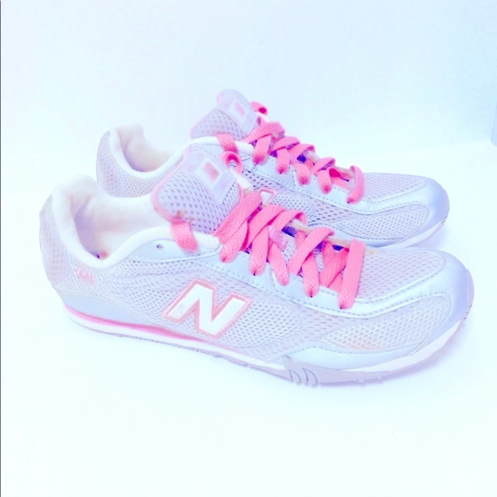 New Balance - Picture 3 of 5
